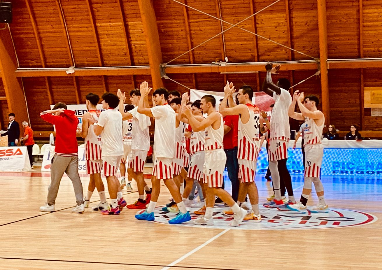 Basket. Primo successo della Mediterranea contro Bramante Pesaro: 54-43