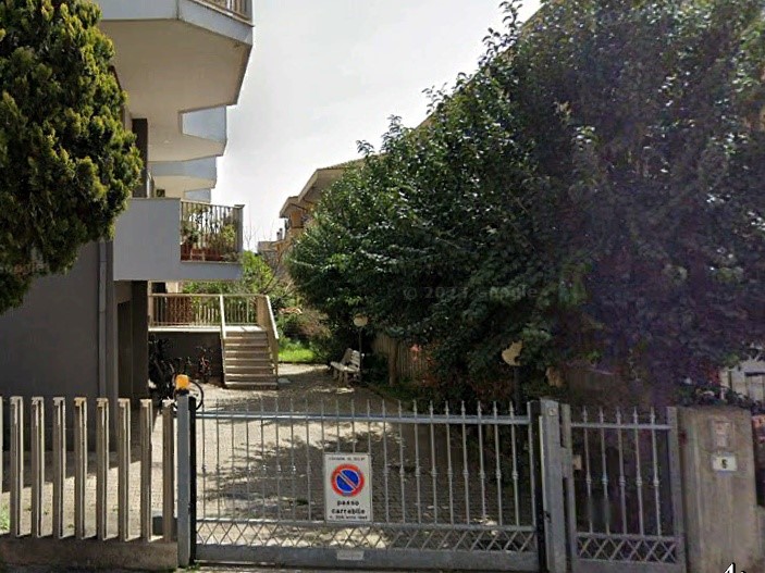 Bimbo precipitato a Silvi. Indagata la madre per abbandono di minore