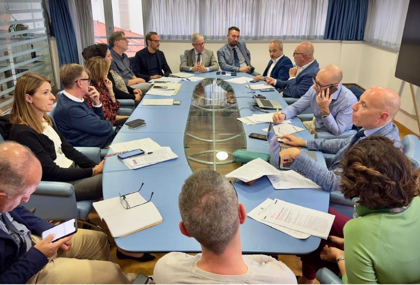 Energia rinnovabile: l’Abruzzo definisce le aree idonee, stop alle colture irrigue