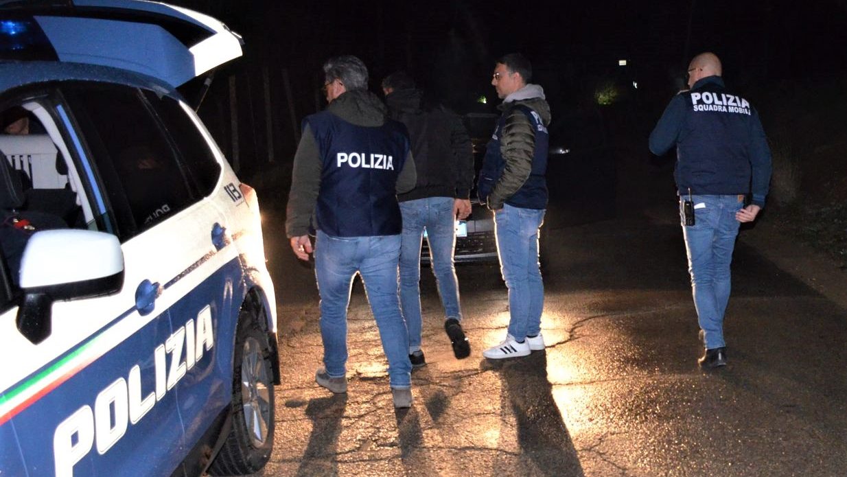 Blitz antidroga a Castellalto: 46enne arrestato con cocaina in casa
