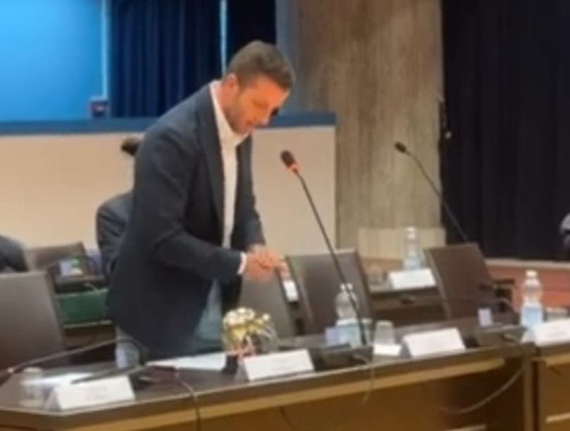 Question Time in consiglio: tapiro d’oro a Di Marcantonio dal consigliere Corona