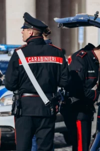 Minaccia la vicina di casa, Extracomunitario arrestato a Controguerra