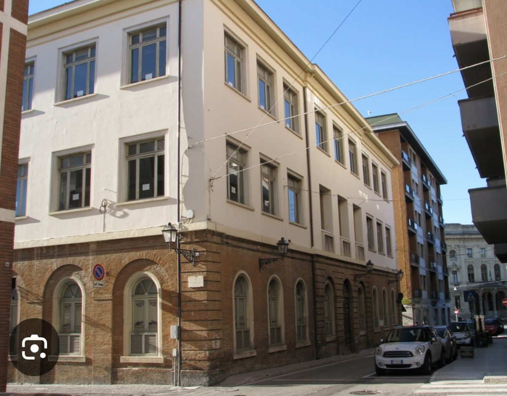 Scuola Savini: 8milioni e 700mila per la sua rinascita. Avanti anche per la Fornaci-Cona