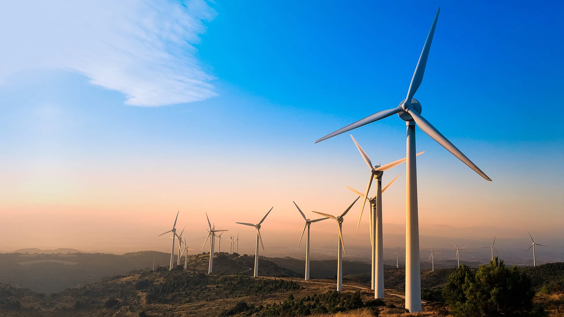 L’Abruzzo verso le rinnovabili: una battaglia tra energia e paesaggio