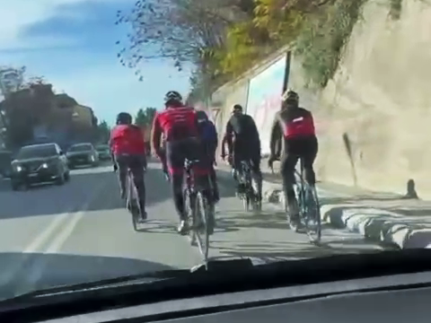 (Video) Benvenuti sulla nuova pista ciclabile…