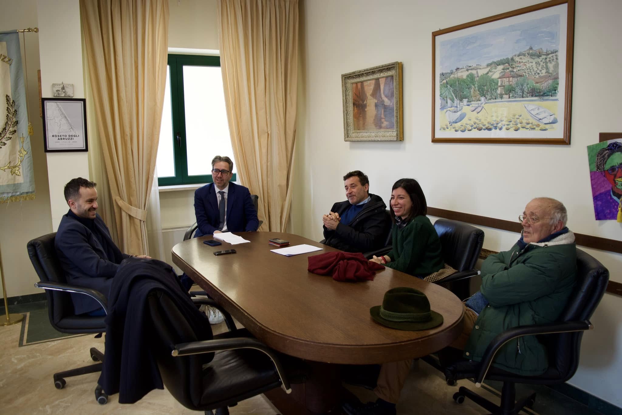 Roseto. Bambini a scuola a piedi con le Guide del Borsacchio