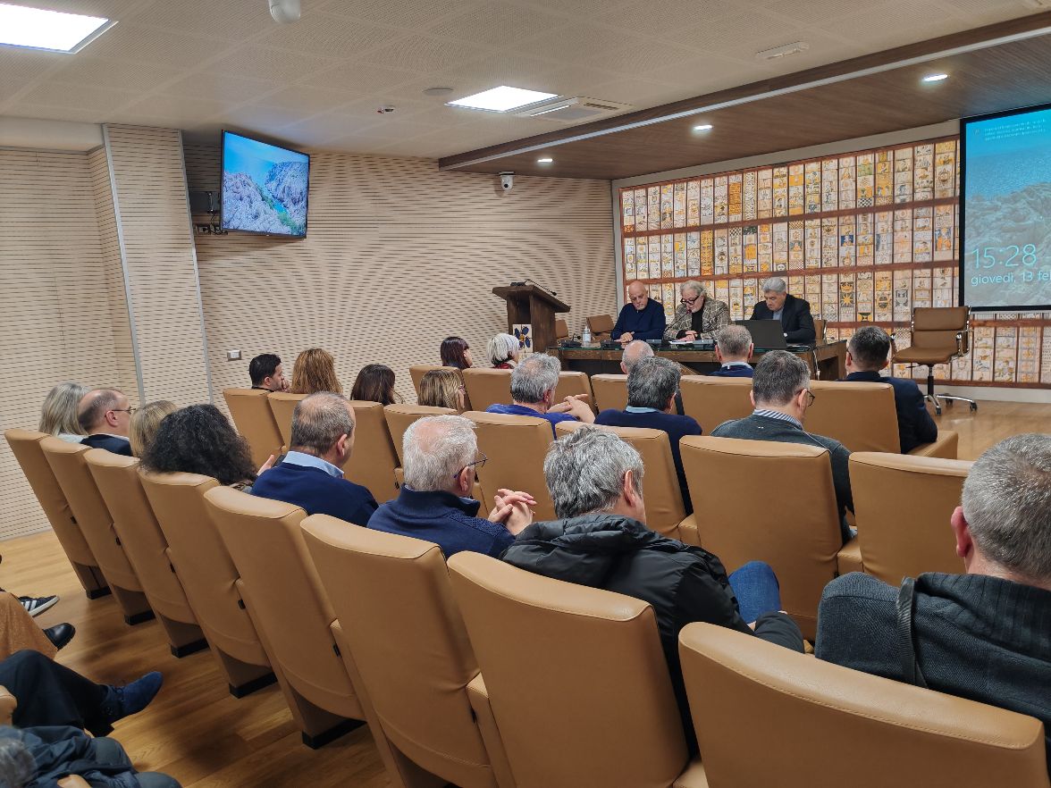 ASL Teramo: La direzione strategica incontra i vertici di amministrativi e personale non medico