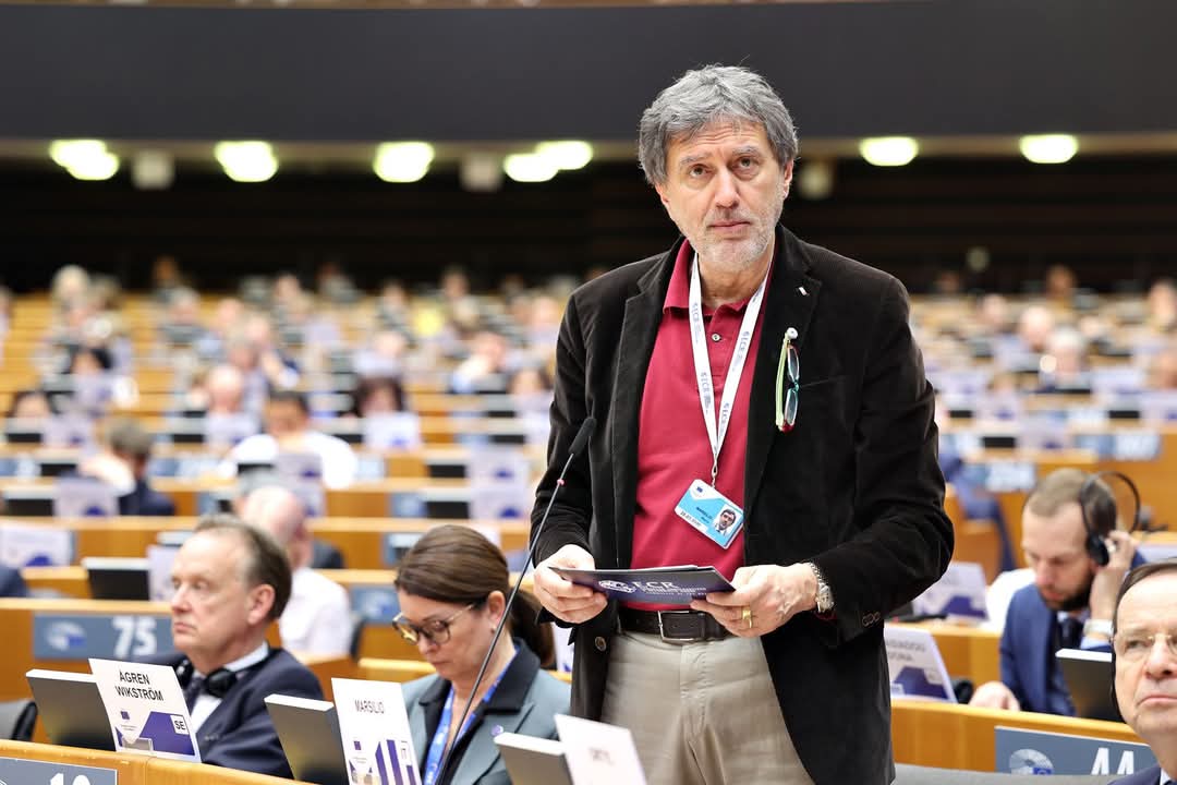 Comitato Regioni: Marsilio a Bruxelles incontra Fitto e TzitziKstas per parlare di automotive e coesione in Abruzzo