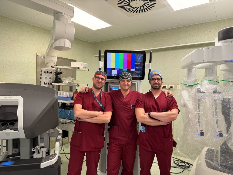 Urologia, innovativo intervento di ricostruzione della vescica