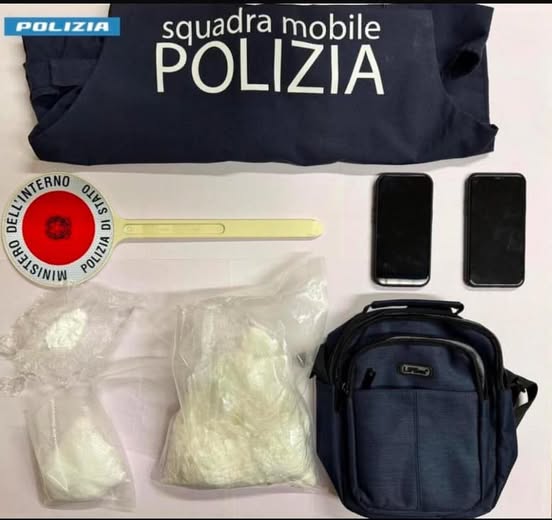 Nascondeva nel borsello cocaina per 100mila euro. Arrestato giovane a Pescara