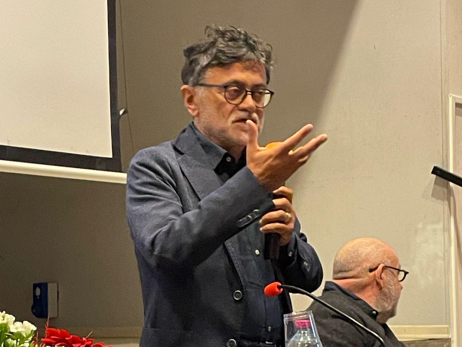 “Senza Eredi” di Marcello Veneziani scalda il dibattito a Giulianova