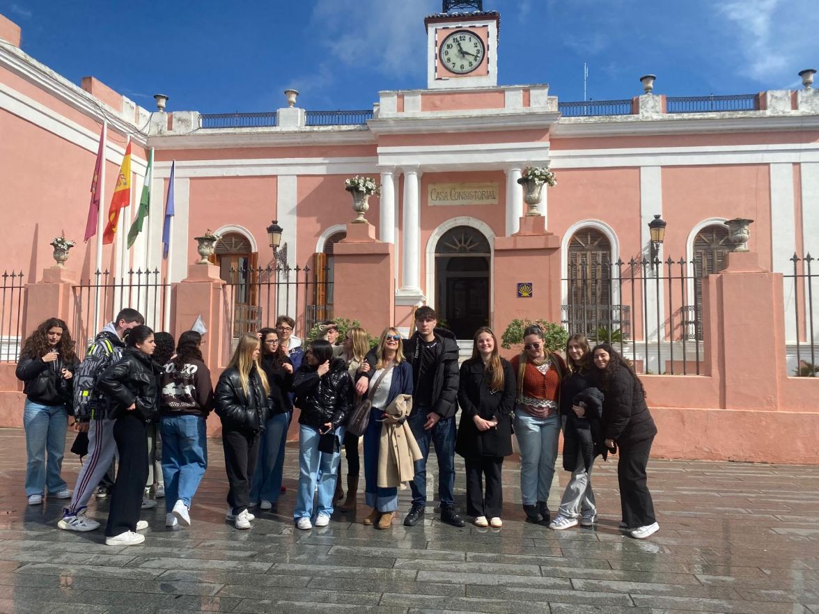 Scambio culturale tra Italia e Spagna: studenti Del Convitto Delfico in “missione” a Puerto Real