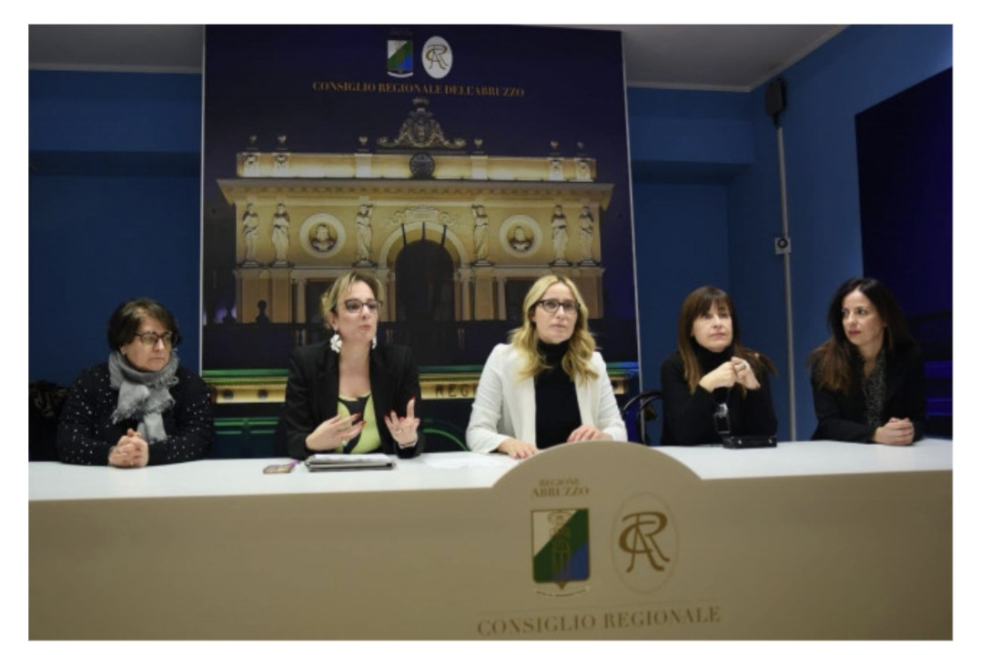 Regione Abruzzo. Progetto ‘On the road’: Reinserire le disoccupate nel mondo del lavoro, Con particolare attenzione alle vittime di violenza