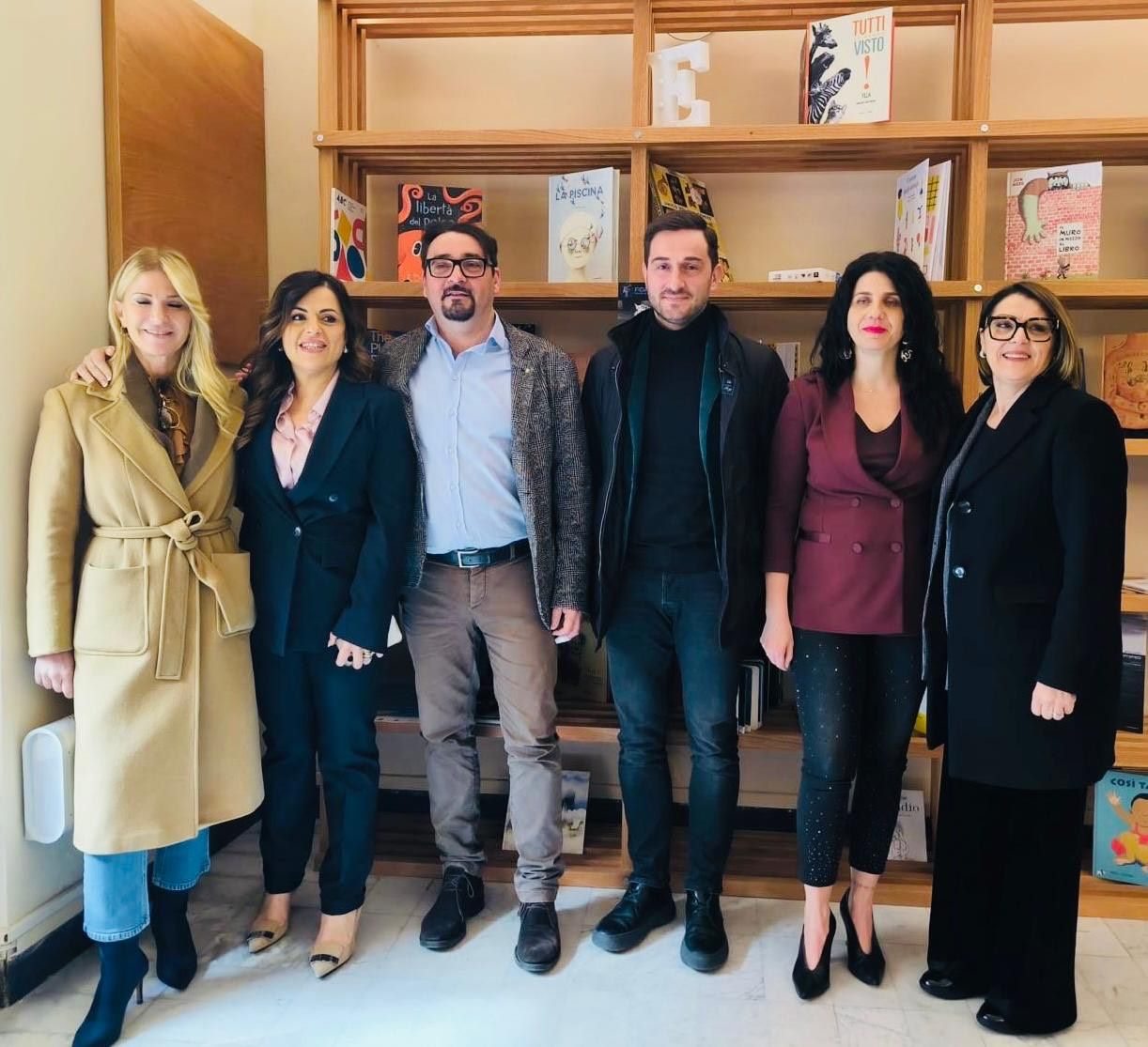 “Teramo sul Contemporaneo”: Un Viaggio Tra Poesia e Mito per Riscoprire l’Anima del Presente