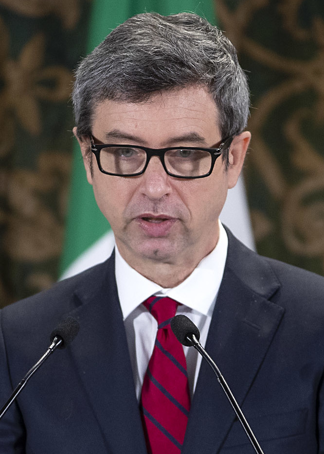 Domani Orlando in Abruzzo per discutere di reindustrializzazione
