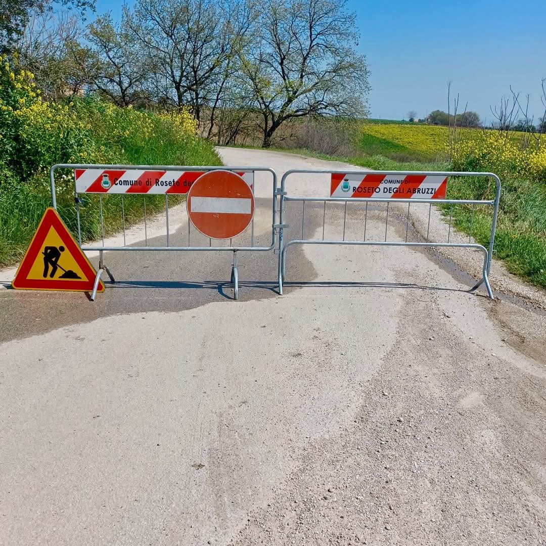 Roseto. chiusa al traffico la strada di via ciccola