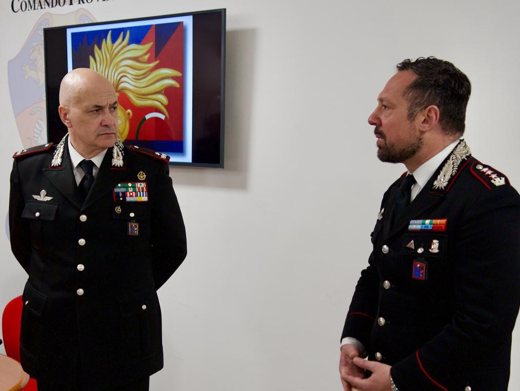 Carabinieri. Il Generale Neosi in visita al Comando Provinciale di Teramo