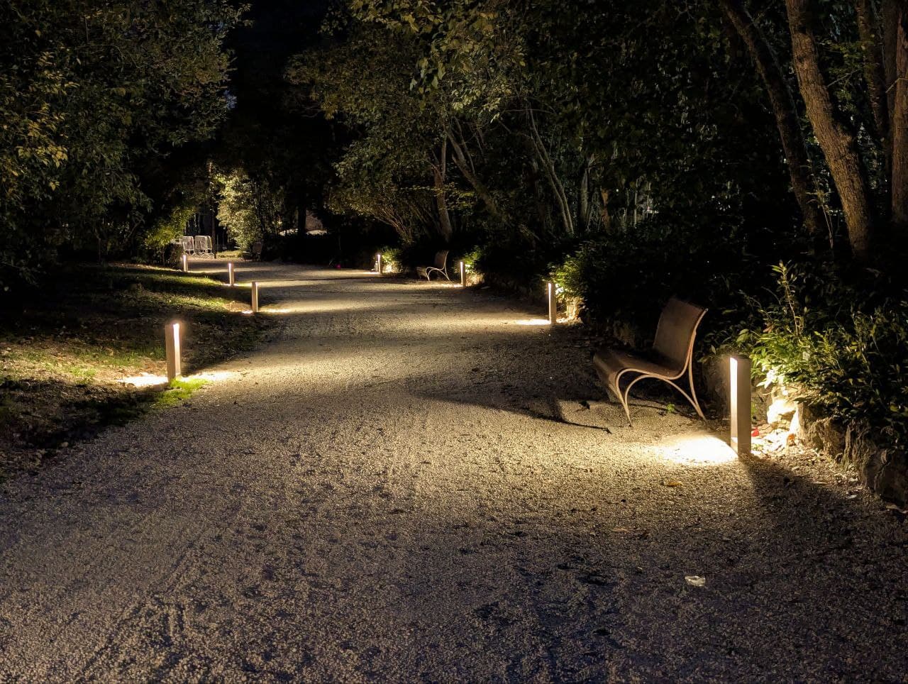 Villa Comunale. Ecco la Nuova Illuminazione e la filodiffusione (Nel Video)