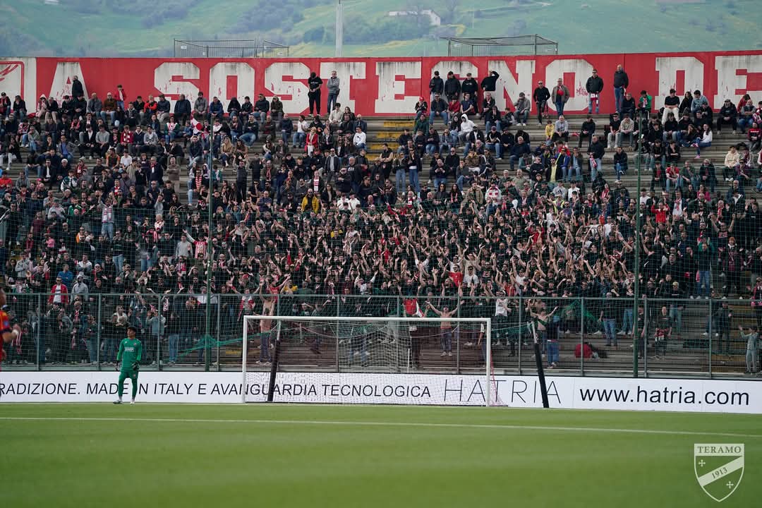La Samb vola verso la C. Moretti “graziato” dall’arbitro nonostante il doppio giallo. Si vedrà se ci saranno sviluppi