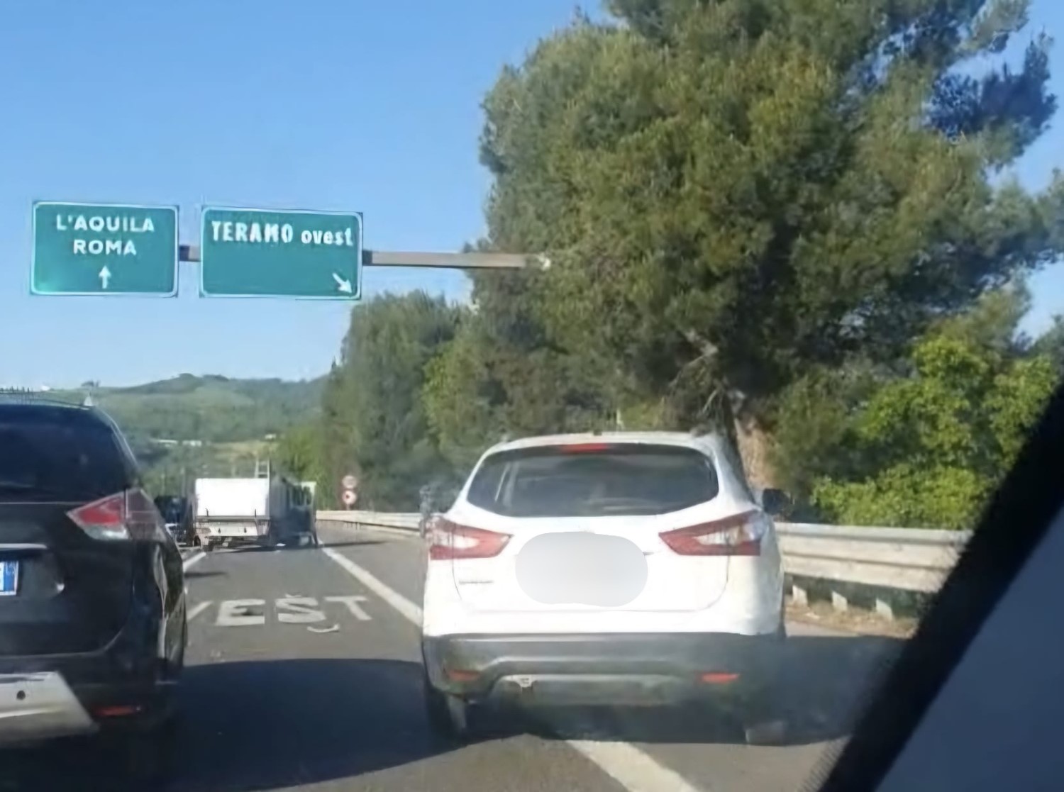 Incidente all’uscita teramo Ovest. Traffico in rallentamento