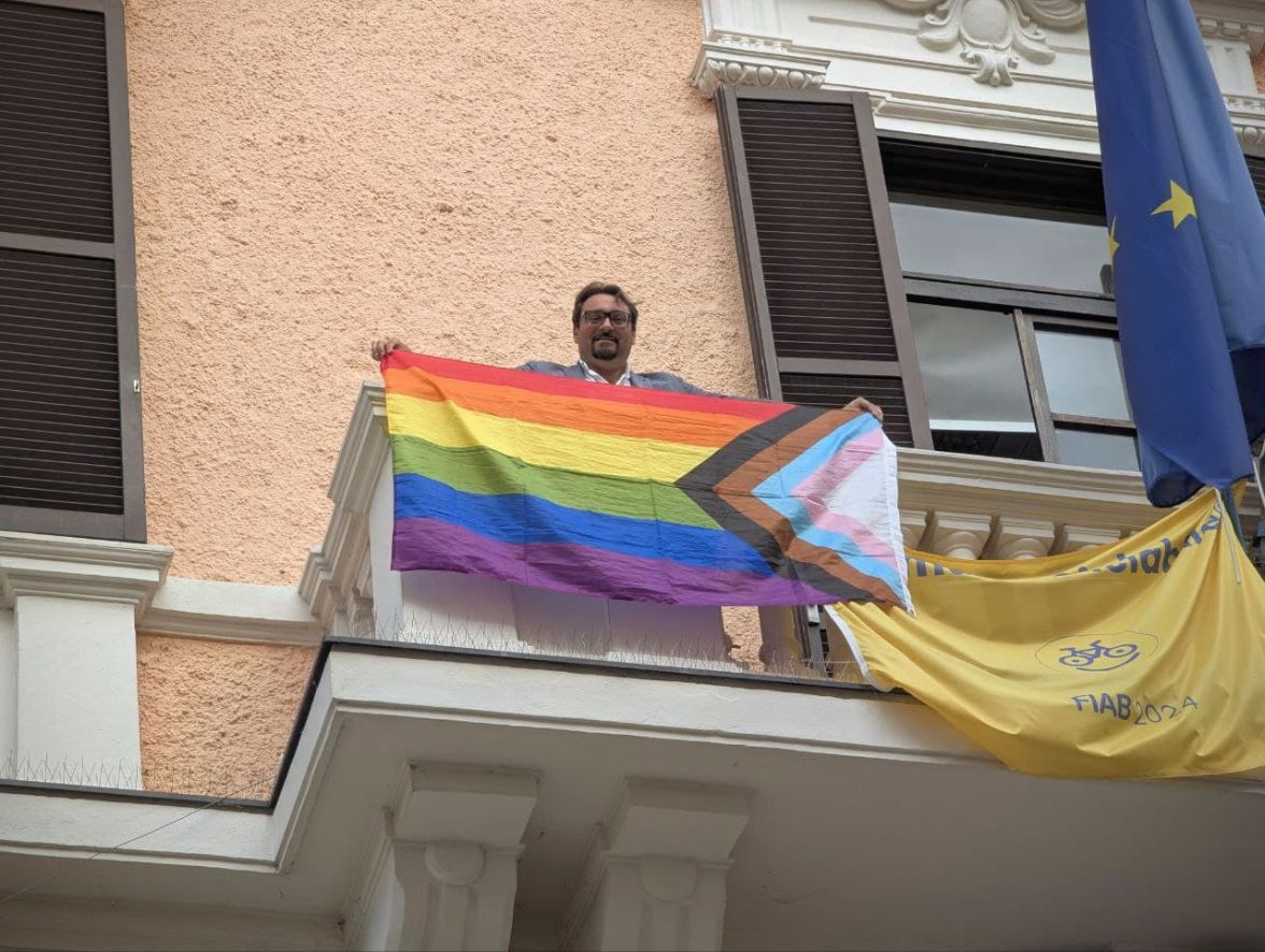 Il Comune di Teramo celebra la Giornata contro l’omolesbobitransfobia