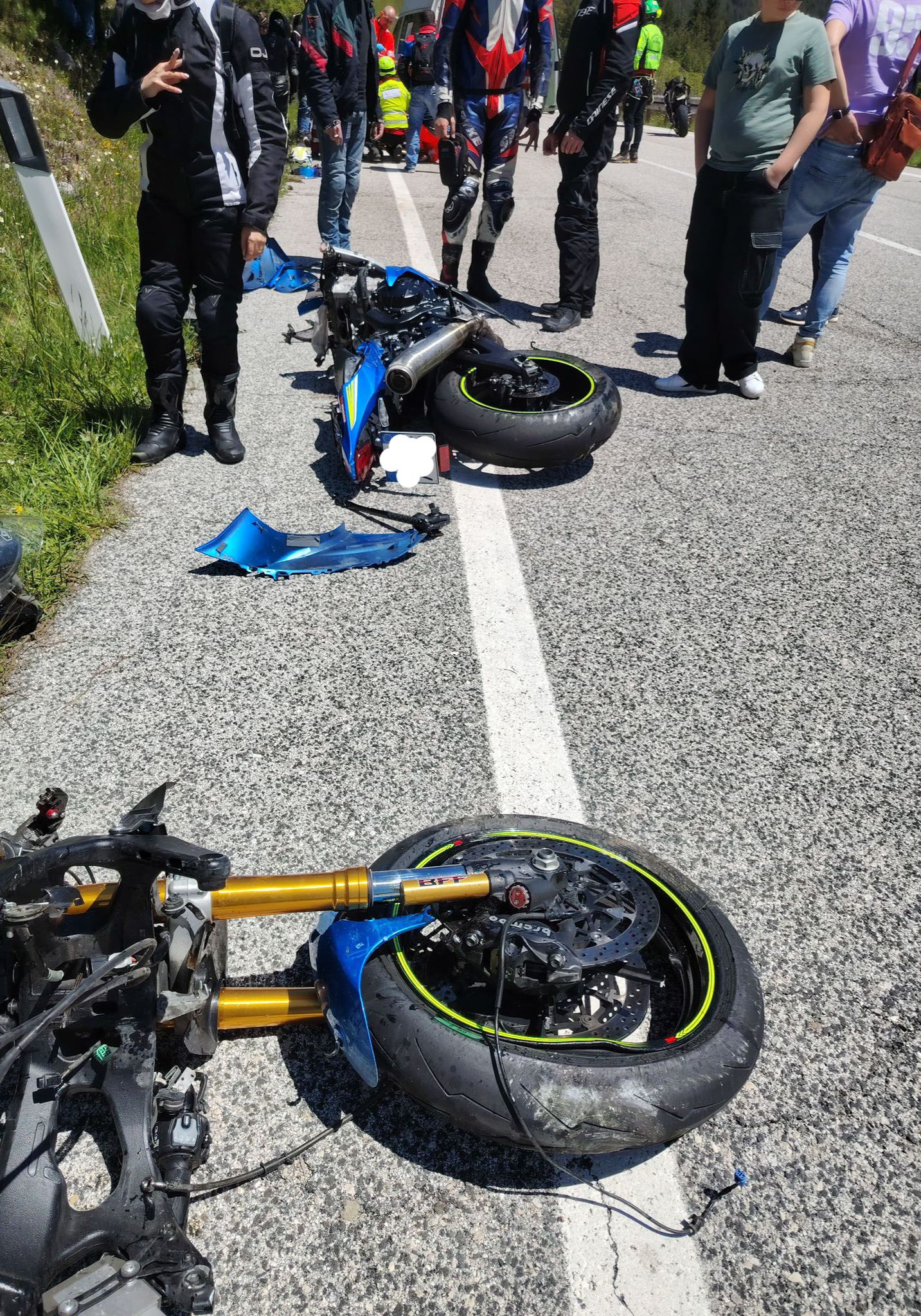 Cade con la moto sulle CapaNnelle. Biker in ospedale