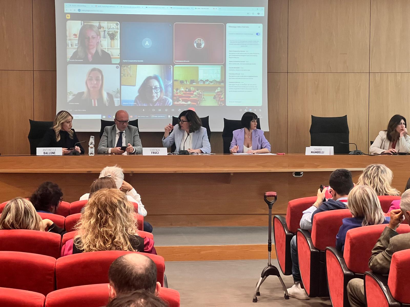 Politiche Pari Opportunità: Un Confronto a Teramo per Combattere Discriminazioni e Violenza di Genere