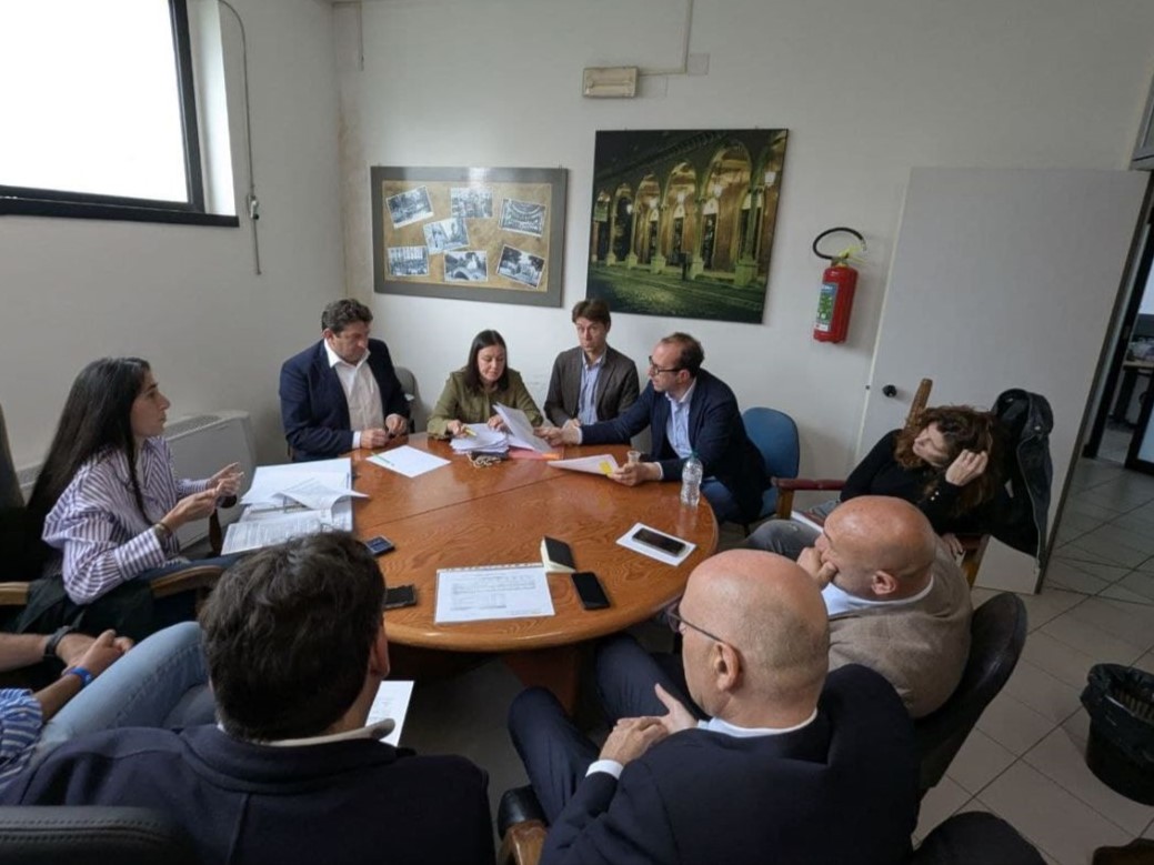 Piazzale San Francesco: Incontro tra Comune e TUA per Sbloccare i Lavori all’Autostazione