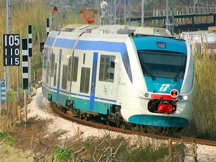 Potenziamento Linea Ferroviaria Giulianova-Teramo: Niente treni dal 15 giugno all’8 settembre. Si viaggerà in autobus