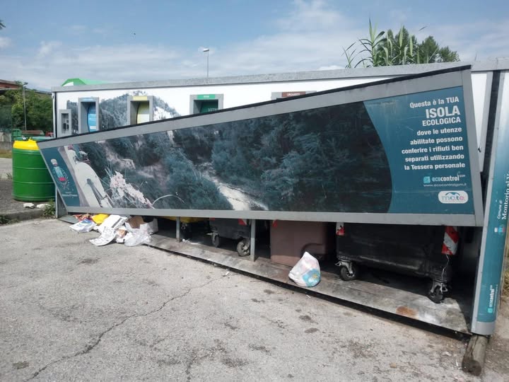 Distrutta da Vandali l’ecoisola di Montorio al Vomano