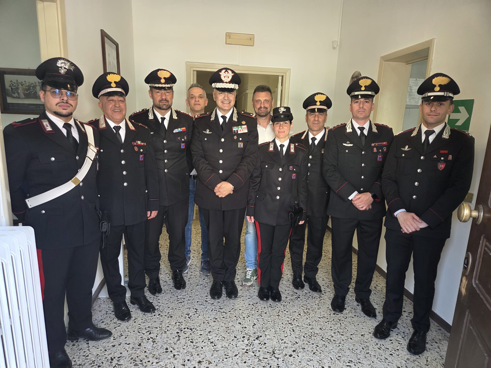 CARABINIERI. IL GENERALE NEOSI IN VISITA A TERAMO
