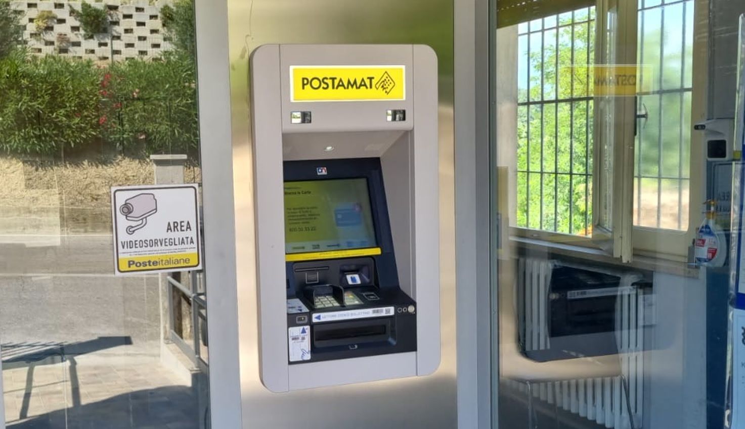 Penna Sant’Andrea: Postamat di Ultima Generazione Rivoluziona i Servizi Postali