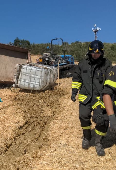 (Foto) Schiacciata dal rimorchio muore 72enne a Bellante