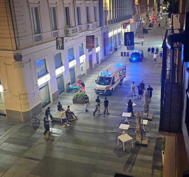 Teramo. Stanotte ancora violenza. Occorre ripensare il ruolo di questa città in termini di accoglienza e rimettere i piedi per terra – Quel che un amministratore locale può (e dovrebbe) fare per la sicurezza