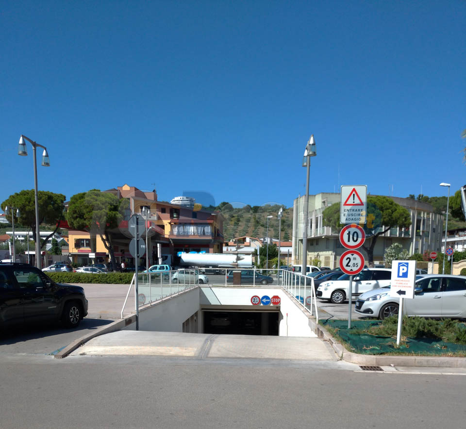 Roseto: Via libera ai lavori nel parcheggio sotterraneo di Piazza Primo Maggio