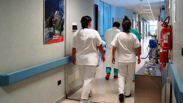 Gli infermieri abruzzesi chiedono un modello unico per la presa in carico del paziente