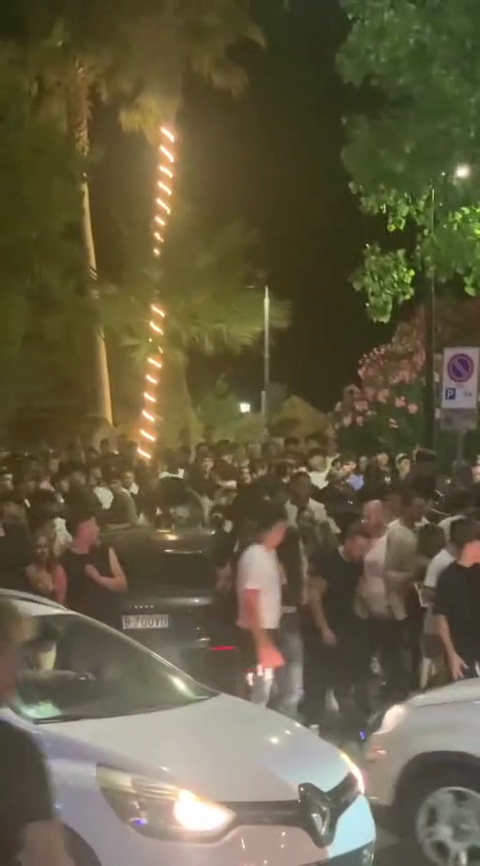 (2 video) Alba Adriatica. Lungomare teatro di una maxi rissa. C’è già un denunciato
