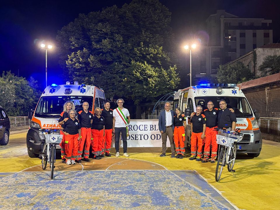 Croce Blu Roseto: Una Nuova Ambulanza per la Città