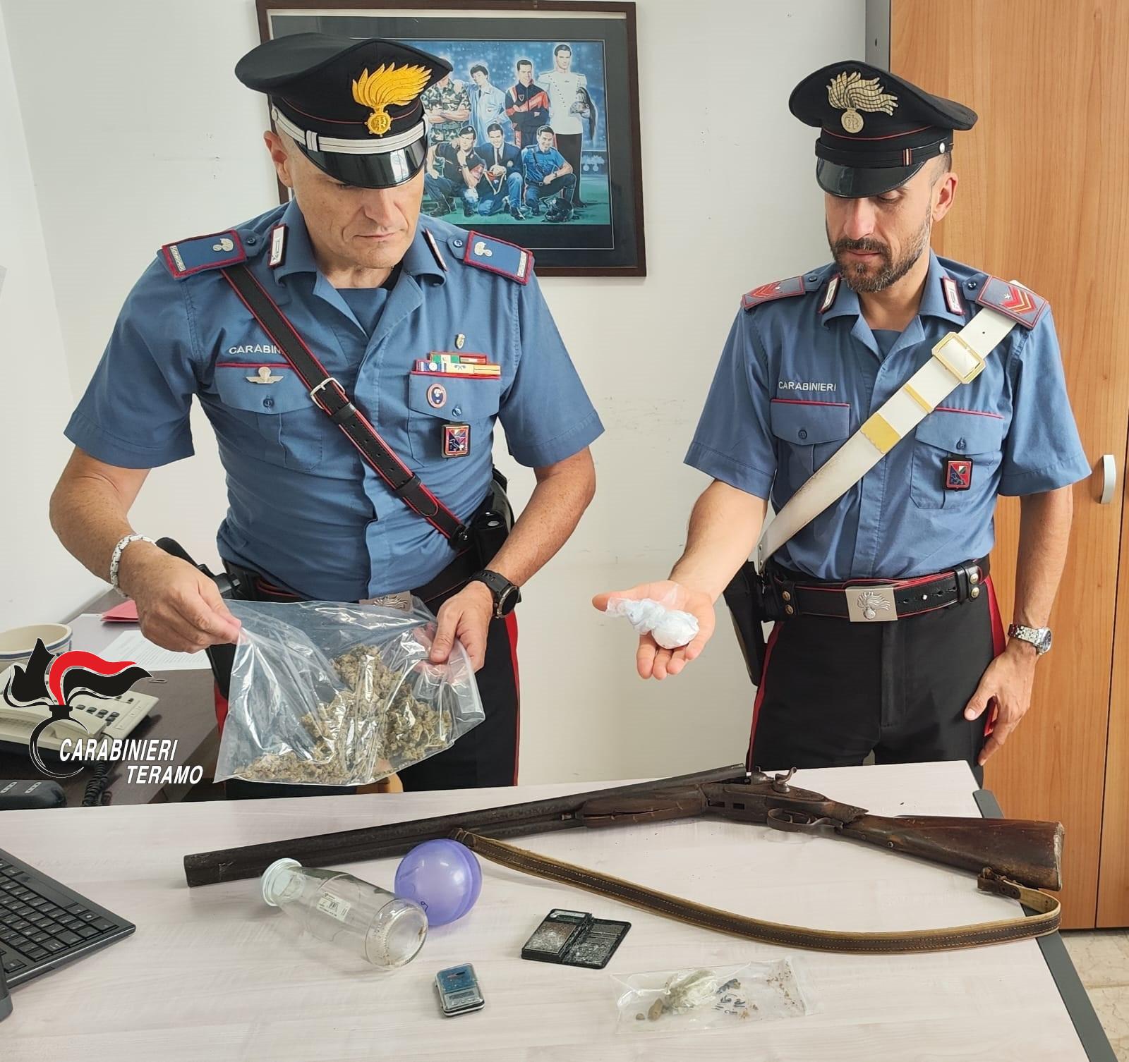 CAMPLI. ARRESTATO 45ENNE PER SPACCIO E DETENZIONE ABUSIVA DI ARMA
