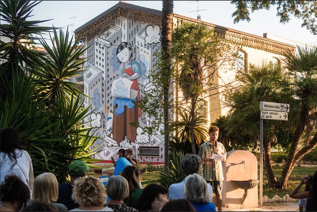 Un Murale per Flavia: Roseto celebra la memoria con l’arte di Millo