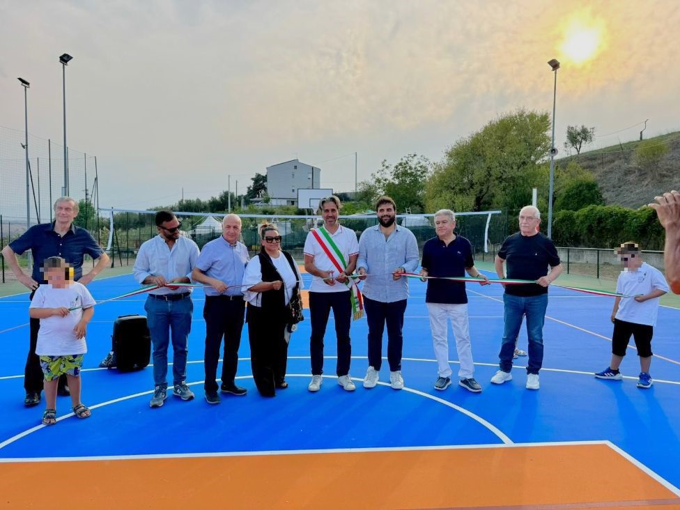 Roseto. Inaugurato a San Giovanni il nuovo impianto sportivo polivalente