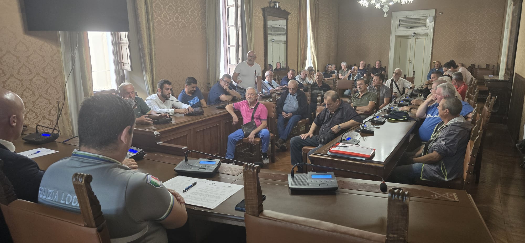 Cinghiali fuori controllo, la Provincia valuta un piano d’intervento