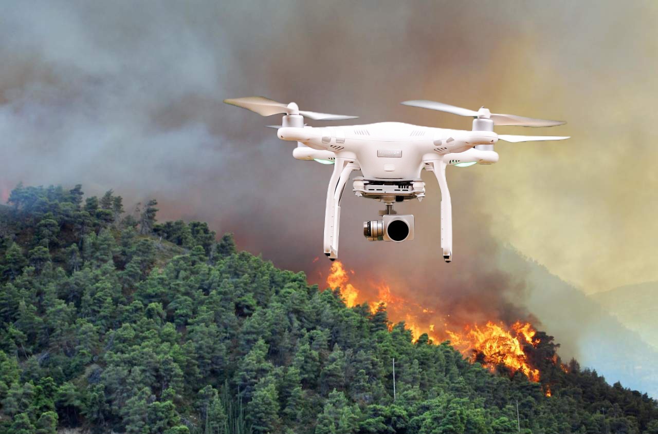 Abruzzo: droni in volo per scovare piromani e incendi. Accordo tra Protezione Civile e Vigili del Fuoco