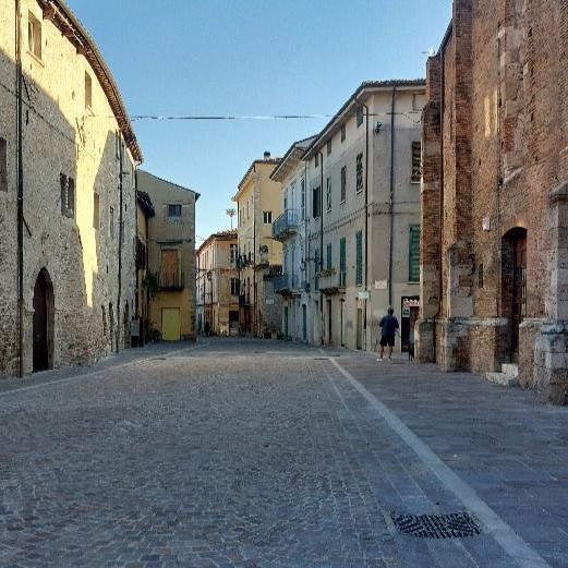 Smontata la struttura in largo Melatino. Il buonsenso, a volte…