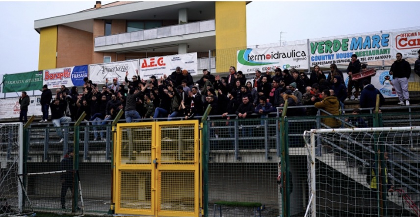 Teramo Calcio. 500 biglietti disponibili per la trasferta a Senigallia