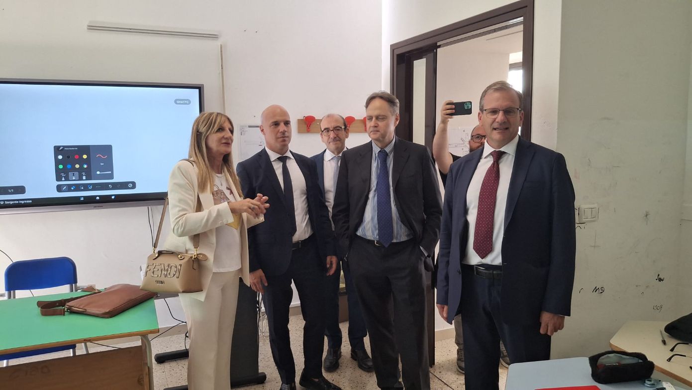 Visita del Sub-Commissario Soccodato all’Istituto “Pascal-Comi” di Teramo: verificate le strutture ospitanti i Licei “Delfico”