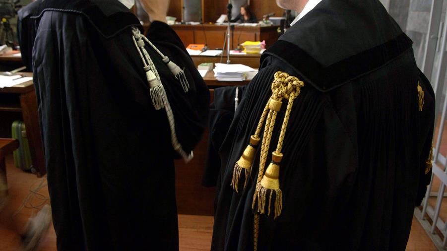Sei dei sette indagati per l’aggressione a Tortoreto rimangono ai domiciliari. respinte le istanze della difesa