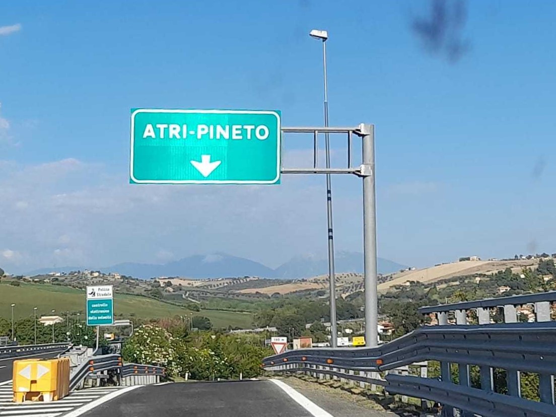 Chiusura notturna sulla A14 tra Atri Pineto e Pescara nord per lavori nelle gallerie