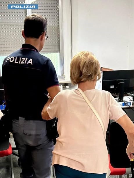 Si fingono carabinieri per entrare in casa. Fermati dalla Polizia due truffatori