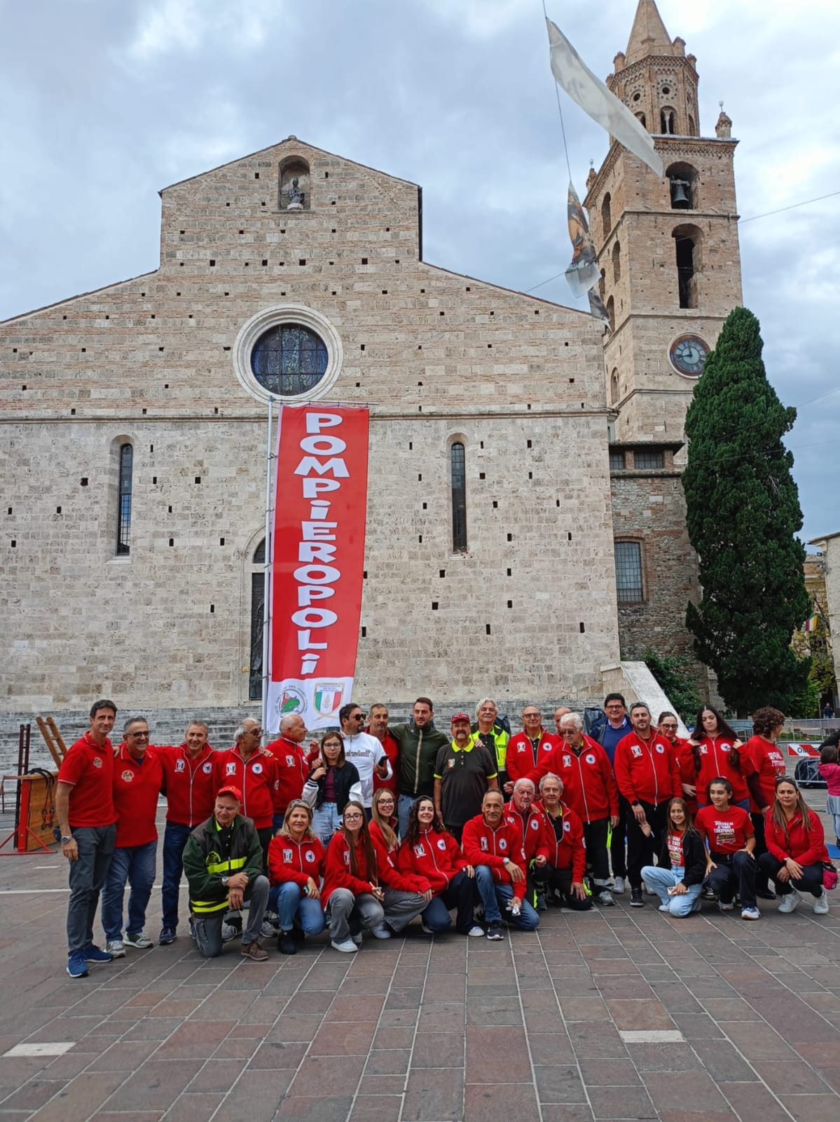 “Pompieropoli” a Teramo: I Bambini Eroi per un Giorno in Piazza Martiri della Libertà